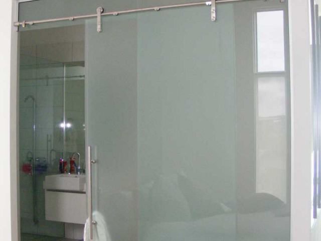 Arco Glass & Mirror